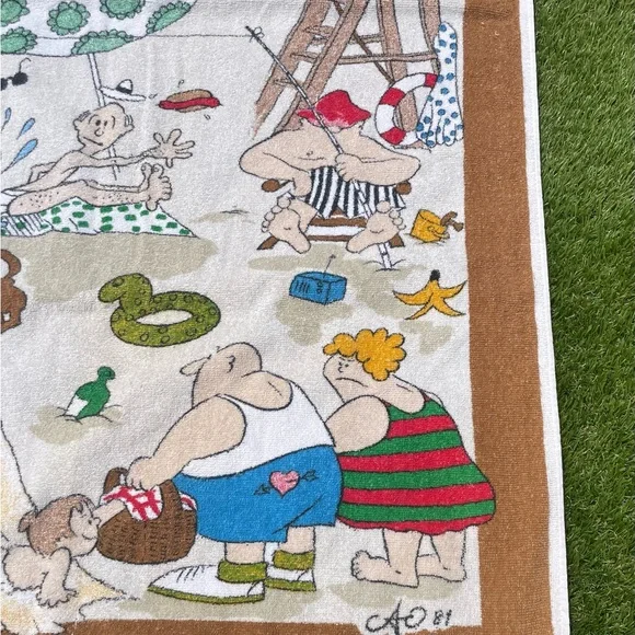 Vintage 1980s Cartoon Beach Towel - Picture 4 of 10